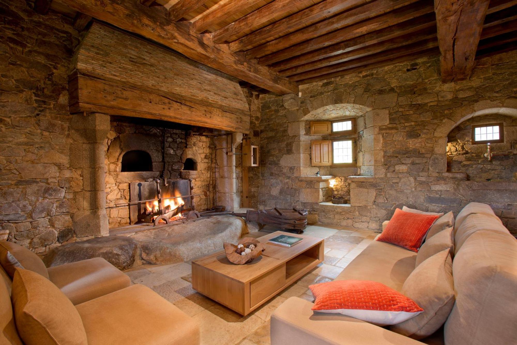 Hotel Domaine Des Etangs, Auberge Resorts Collection Massignac المظهر الخارجي الصورة